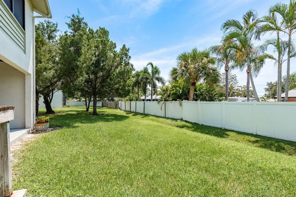 538 Walden Court Dunedin FL 34698