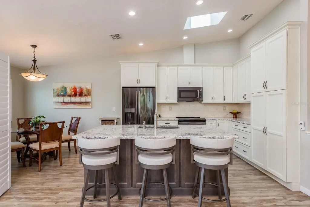 538 Walden Court Dunedin FL 34698