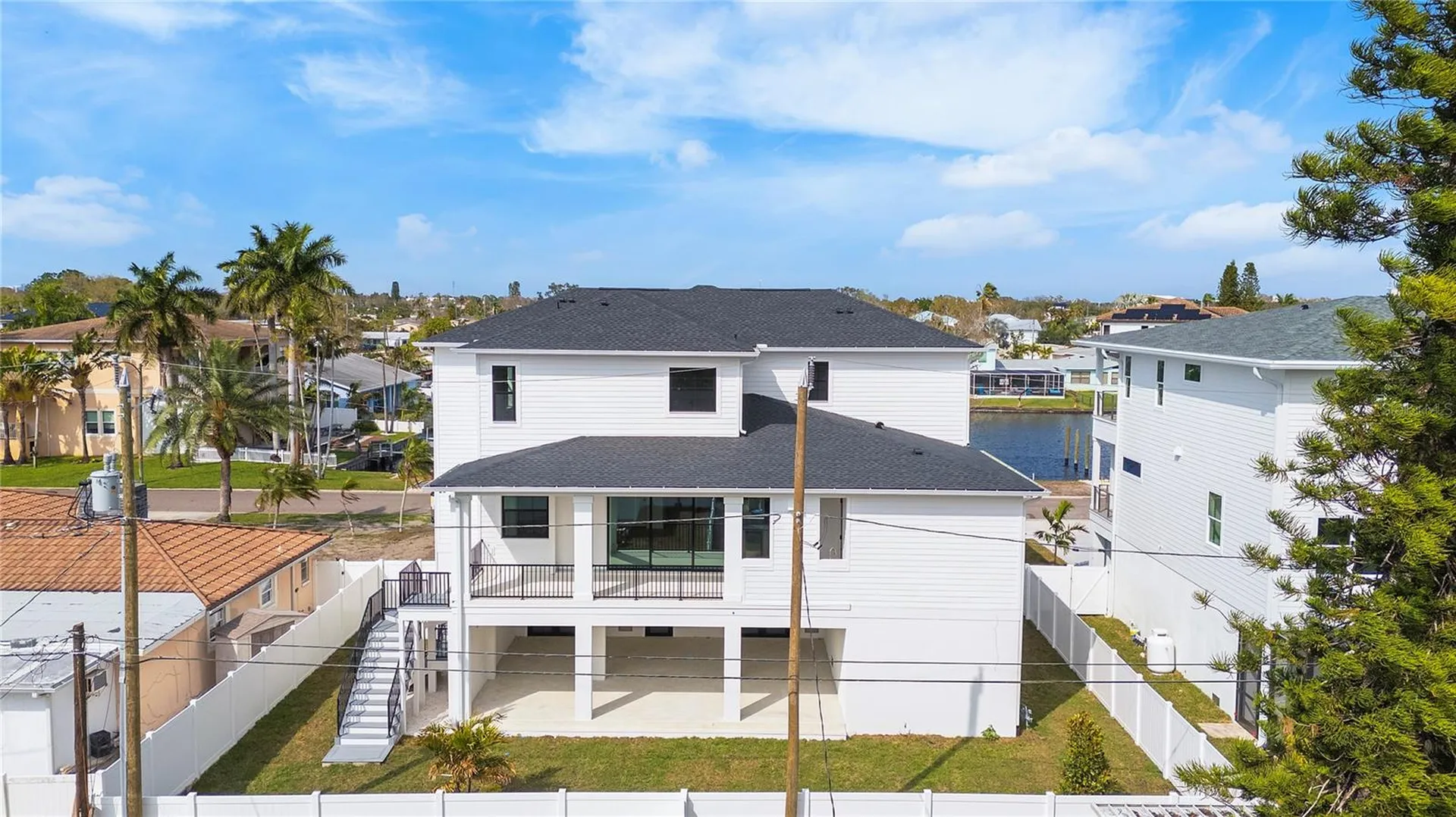 220 90th Avenue NE St Petersburg FL 33702