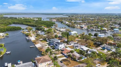 220 90th Avenue NE St Petersburg FL 33702