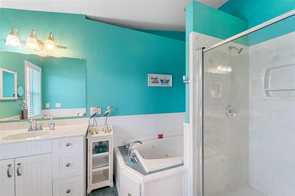 2730 N Comanche Point Crystal River FL 34429
