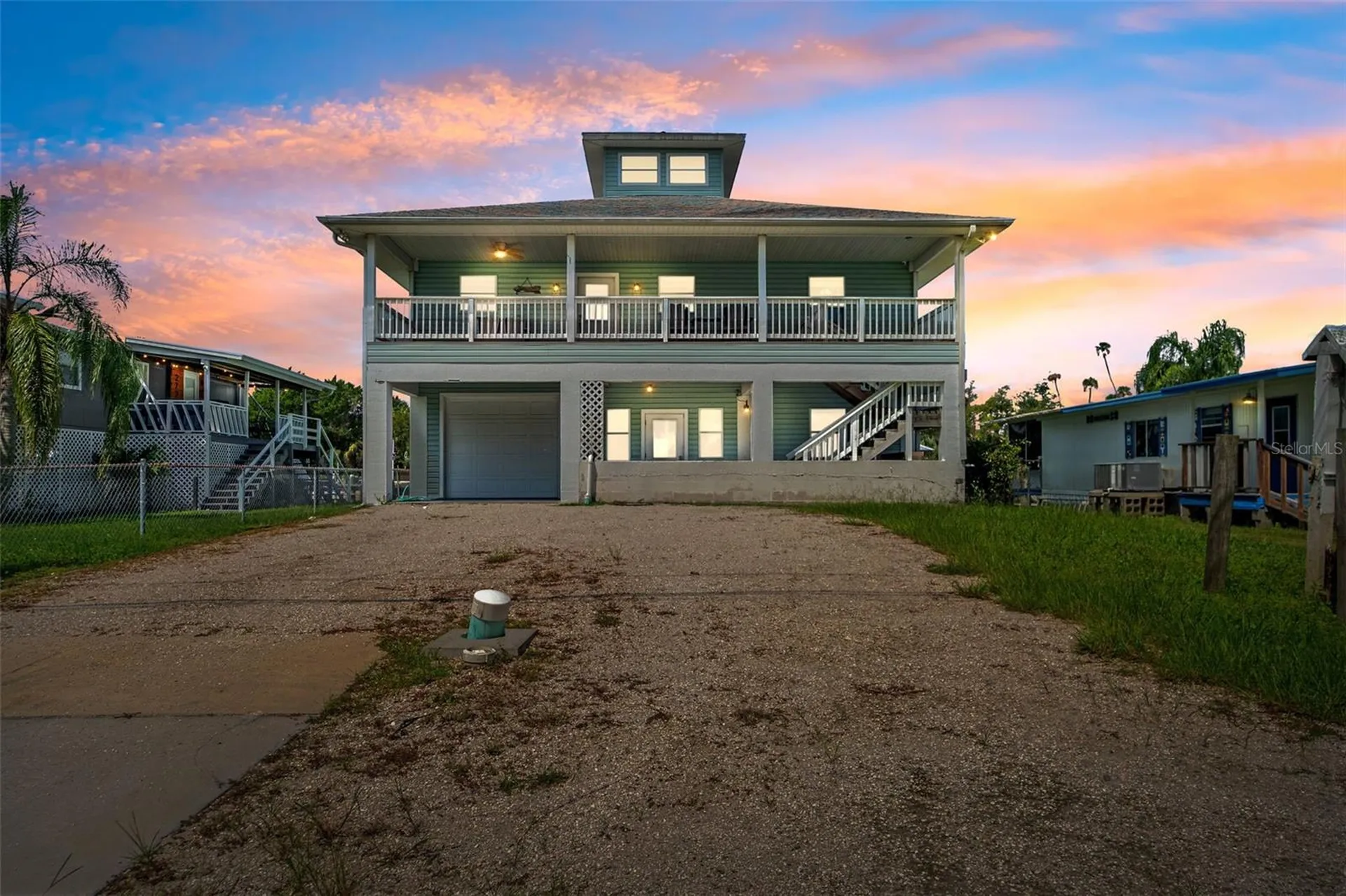 2730 N Comanche Point Crystal River FL 34429