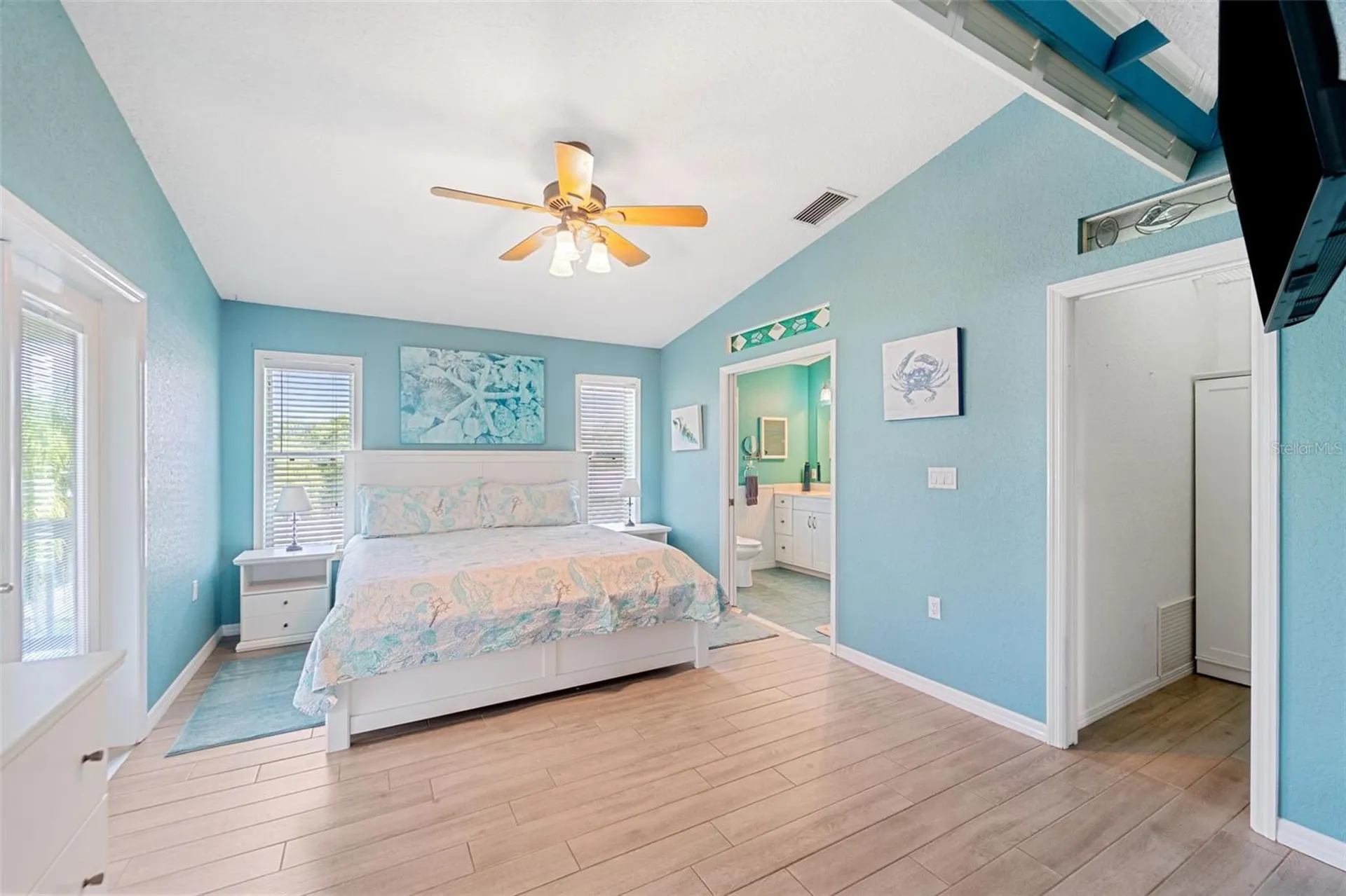 2730 N Comanche Point Crystal River FL 34429