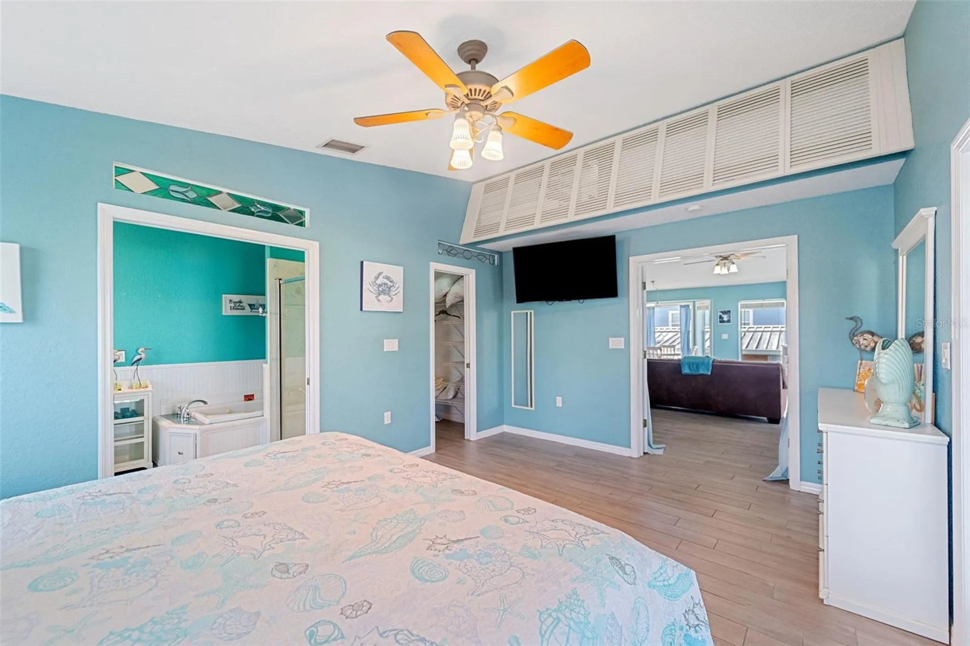2730 N Comanche Point Crystal River FL 34429