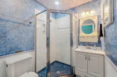 2730 N Comanche Point Crystal River FL 34429