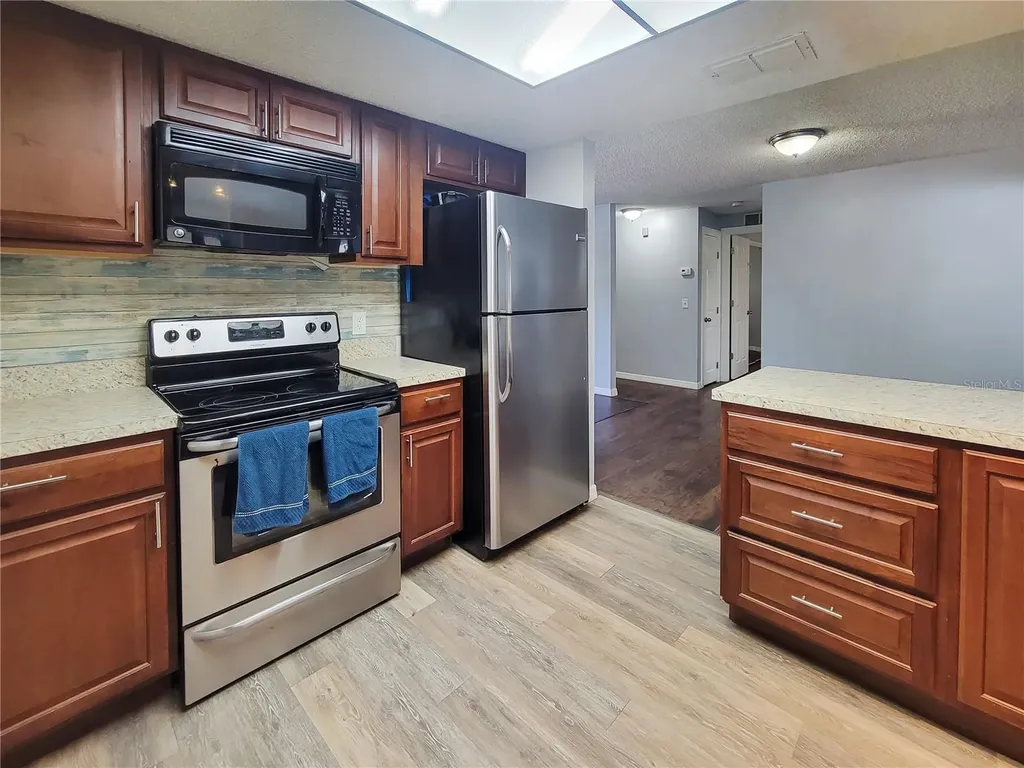 12427 Willow Tree Avenue Hudson FL 34669