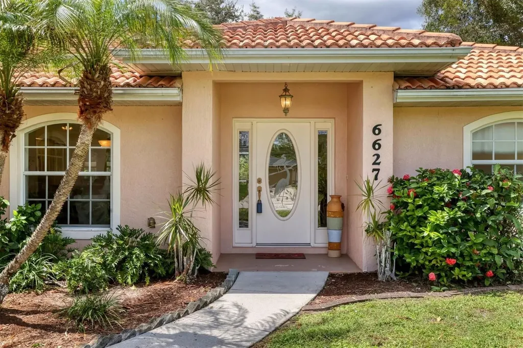 6627 David Boulevard Port Charlotte FL 33981