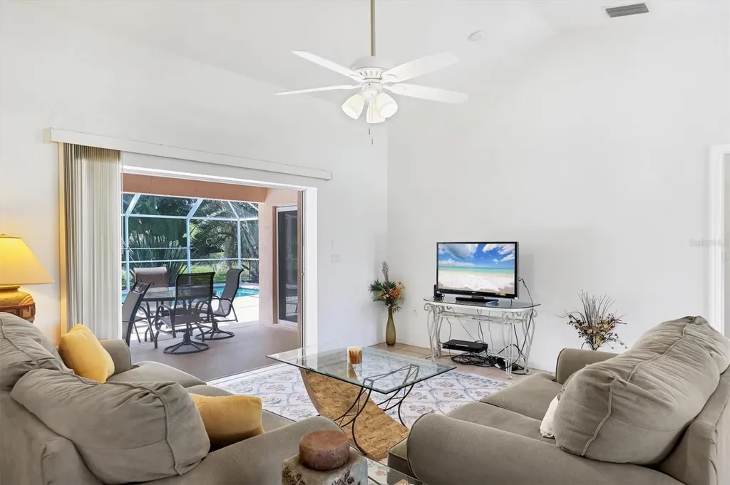 6627 David Boulevard Port Charlotte FL 33981
