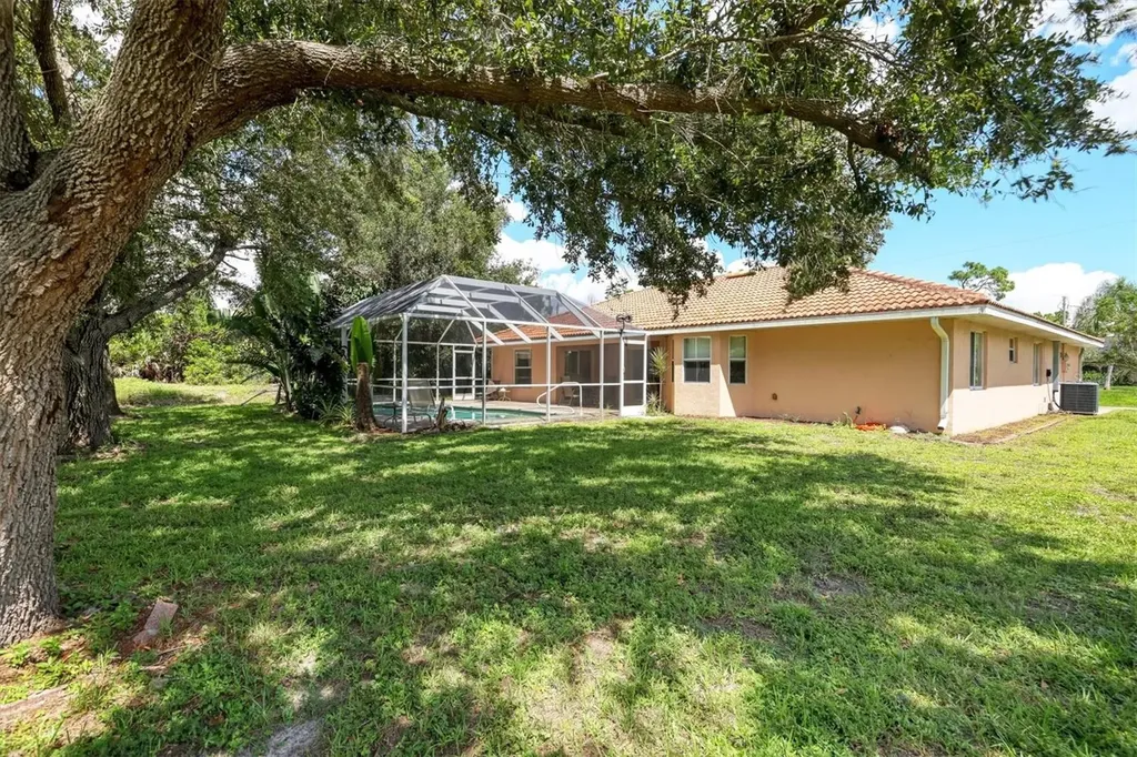 6627 David Boulevard Port Charlotte FL 33981