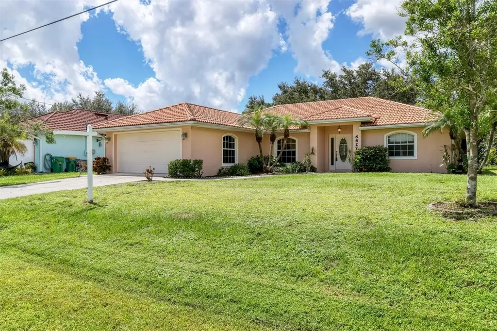 6627 David Boulevard Port Charlotte FL 33981