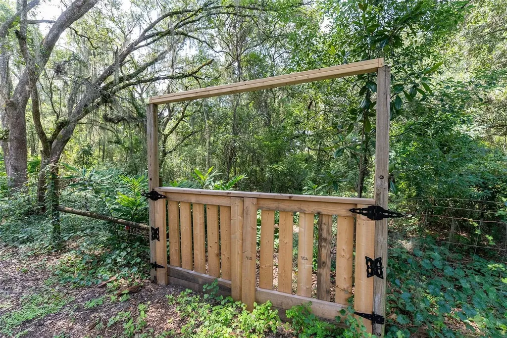 14320 SE 95th Avenue Summerfield FL 34491