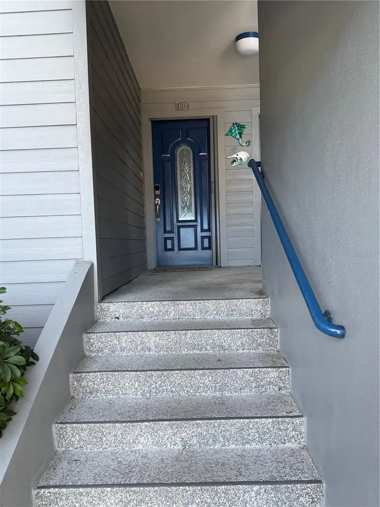 910 Pinellas Bayway S Tierra Verde FL 33715