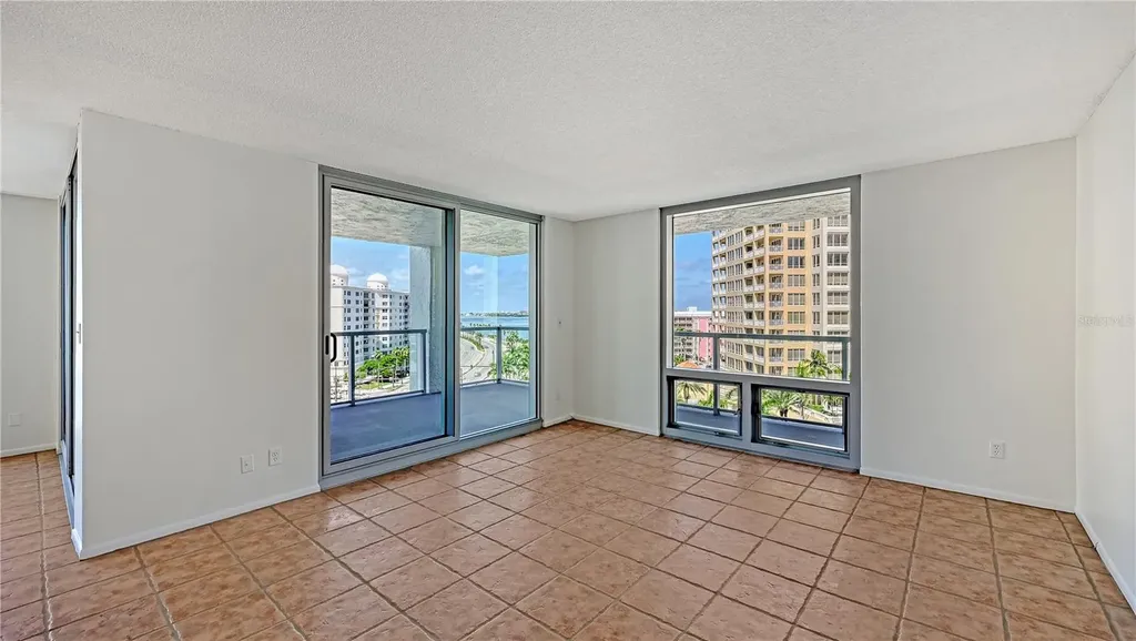 1111 N Gulfstream Avenue Sarasota FL 34236