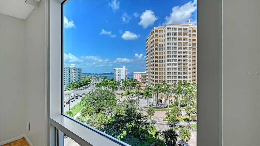 1111 N Gulfstream Avenue Sarasota FL 34236