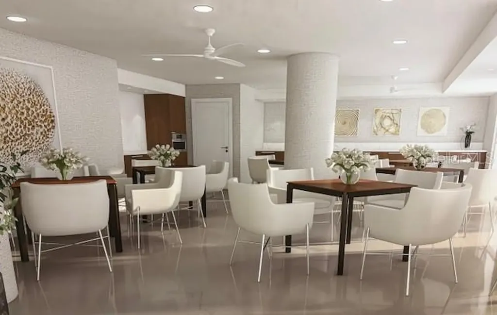 1111 N Gulfstream Avenue Sarasota FL 34236