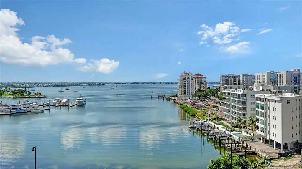 1111 N Gulfstream Avenue Sarasota FL 34236