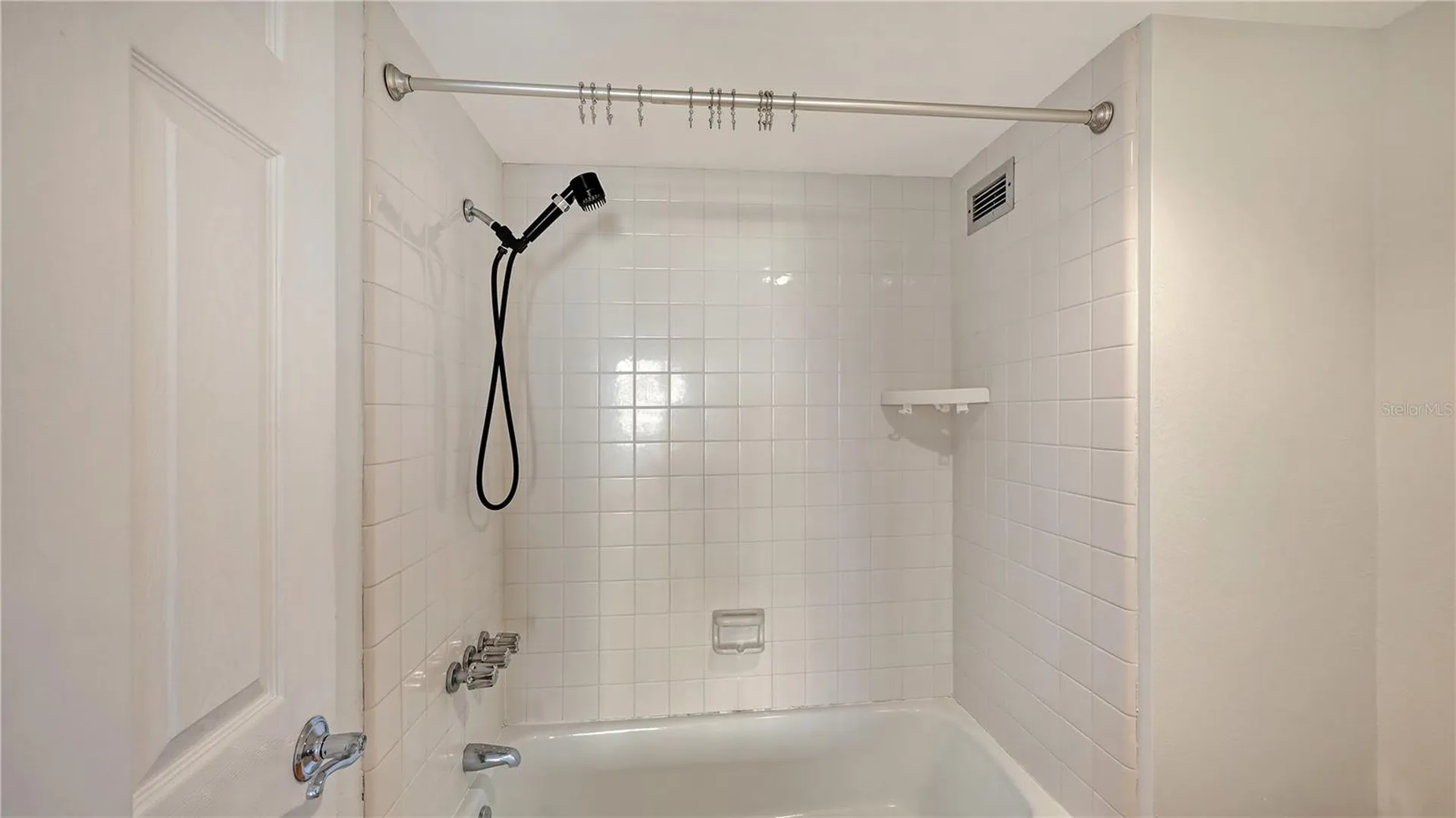 1111 N Gulfstream Avenue Sarasota FL 34236