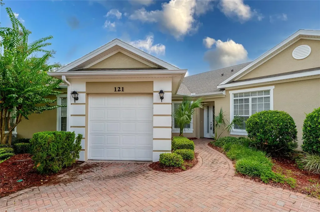 121 Sedona Circle Daytona Beach FL 32124