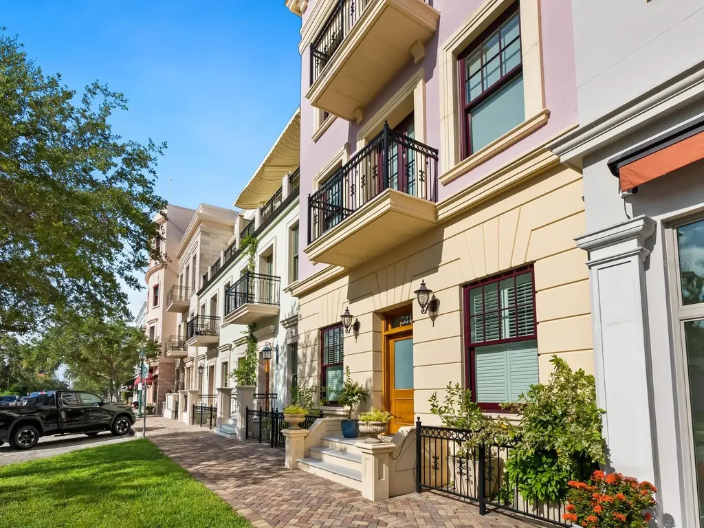 555 N Orange Avenue Sarasota FL 34236