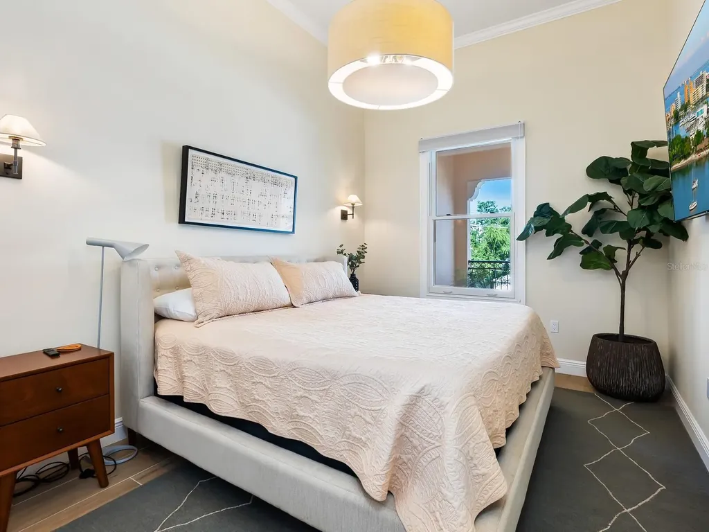 555 N Orange Avenue Sarasota FL 34236