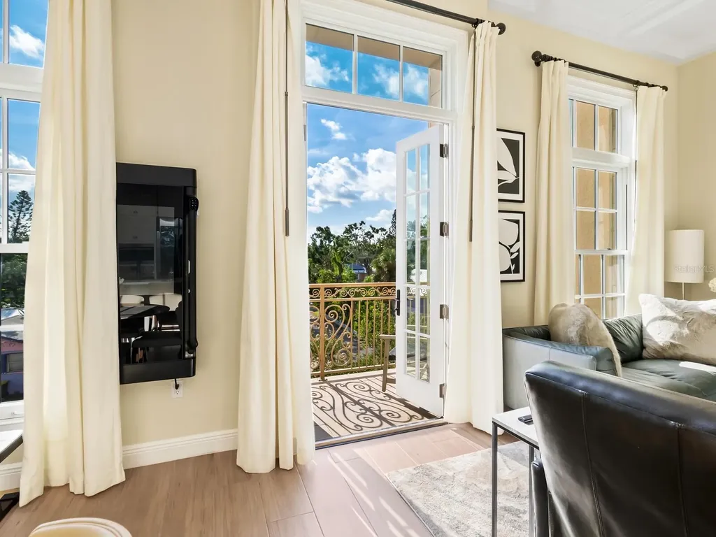 555 N Orange Avenue Sarasota FL 34236