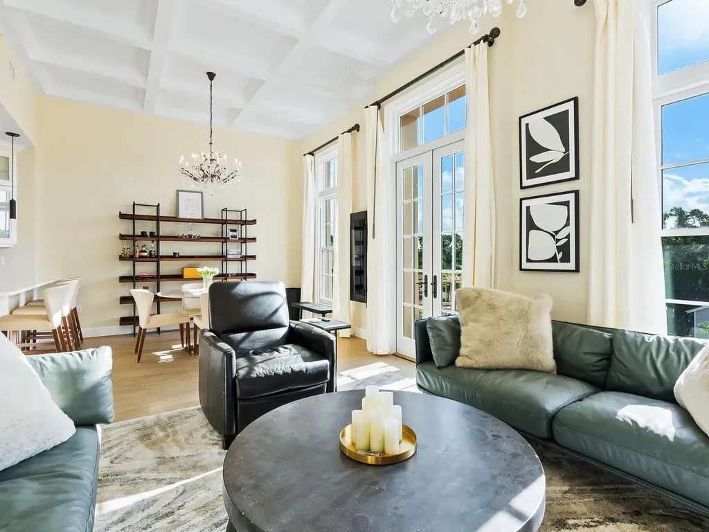 555 N Orange Avenue Sarasota FL 34236