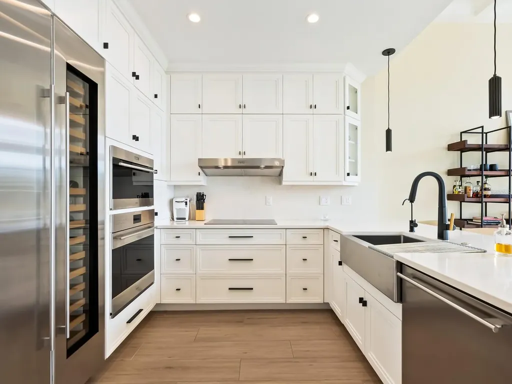 555 N Orange Avenue Sarasota FL 34236