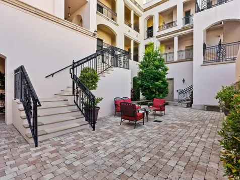 555 N Orange Avenue Sarasota FL 34236