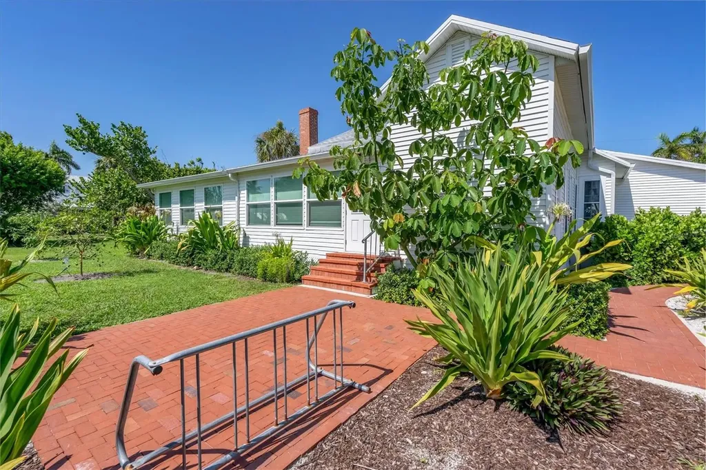 231 Gilchrist Avenue Boca Grande FL 33921
