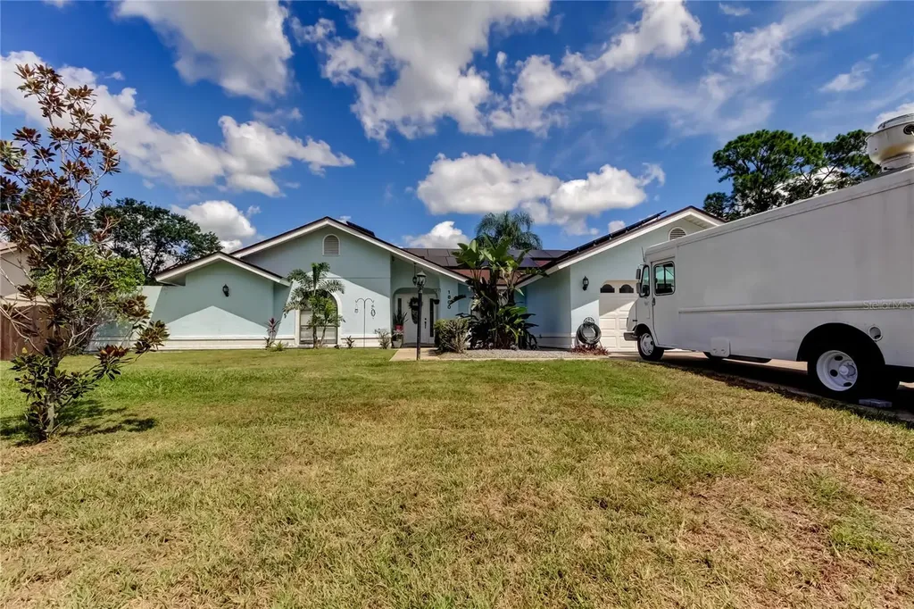 1800 Sagebrush Road Plant City FL 33566