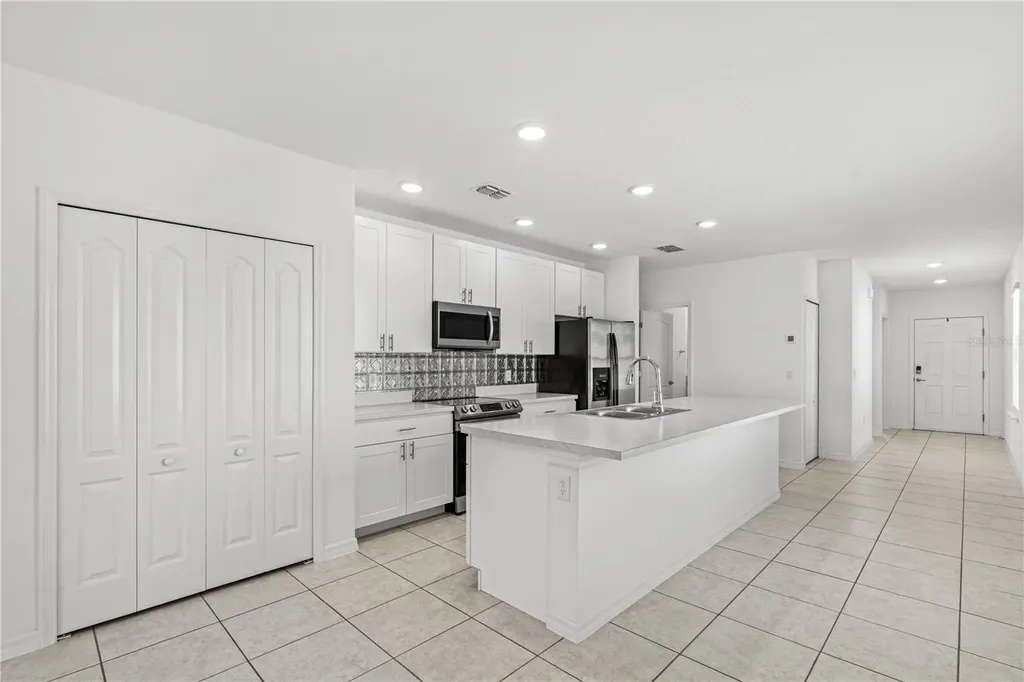 2815 Westwood Avenue New Smyrna Beach FL 32168