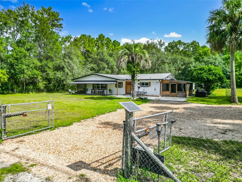 7971 E Highway 25 Belleview FL 34420
