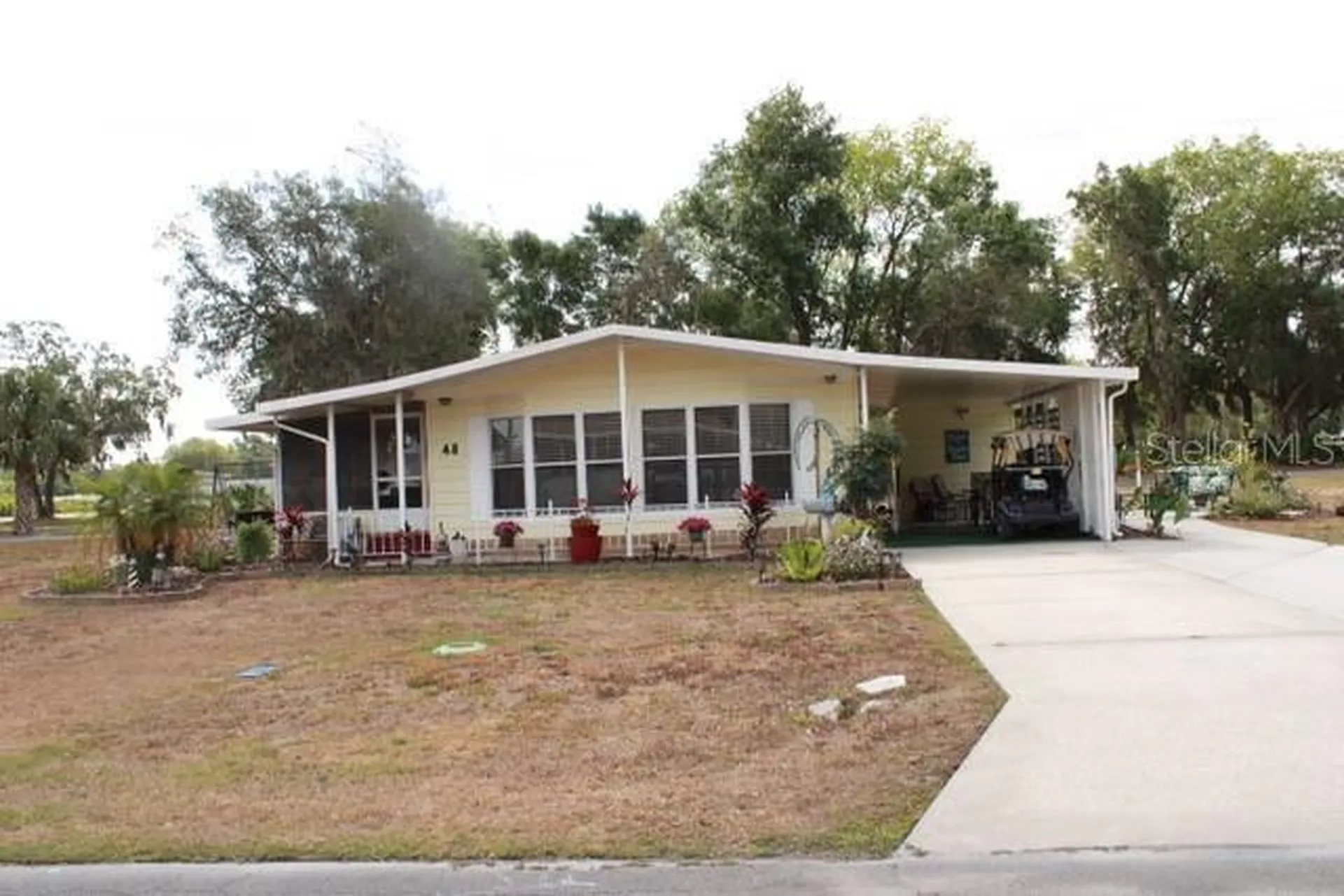 48 S Bobwhite Road Wildwood FL 34785