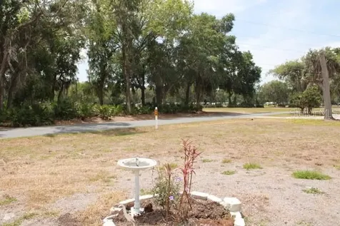 48 S Bobwhite Road Wildwood FL 34785