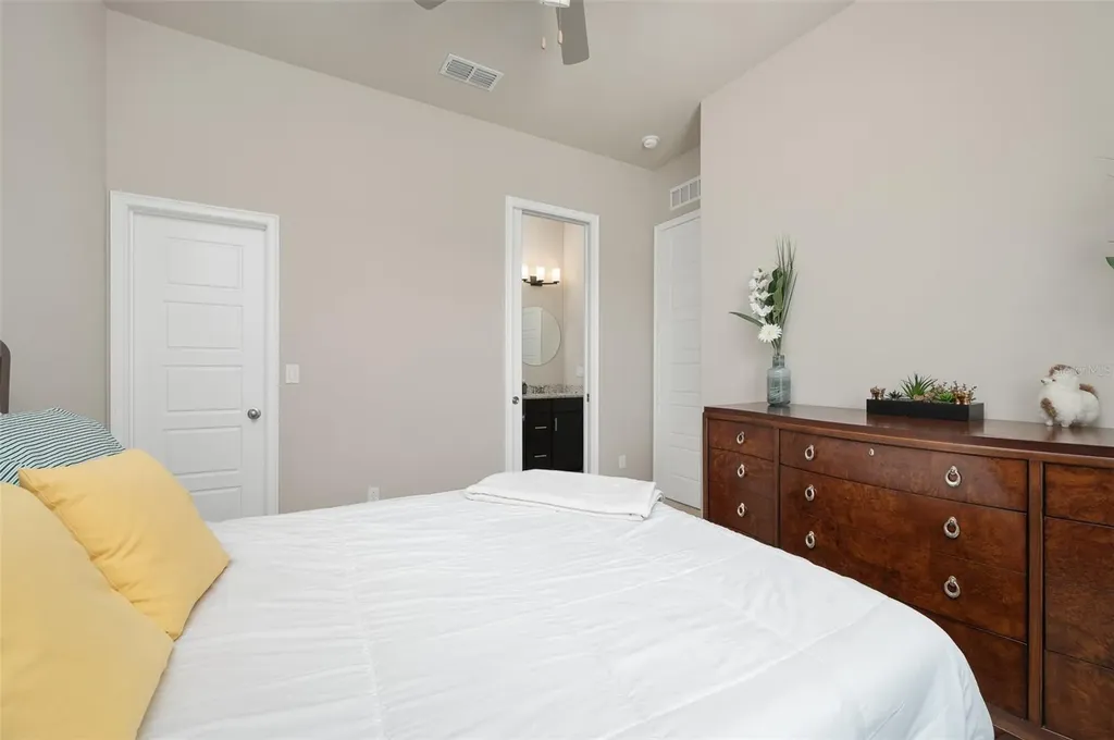 6436 SW 77th Street Gainesville FL 32608