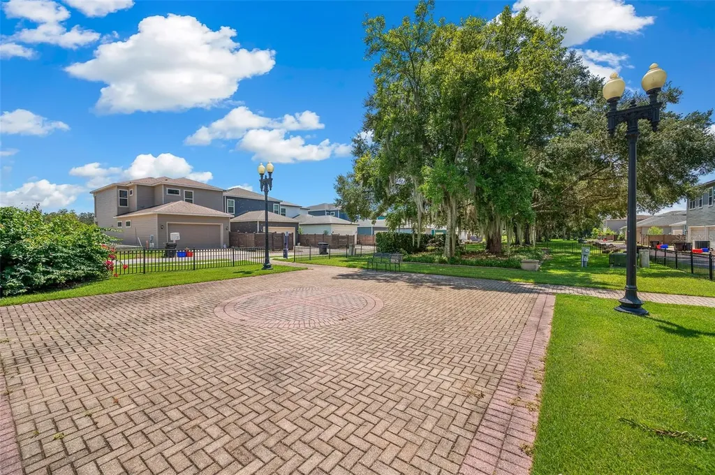 6436 SW 77th Street Gainesville FL 32608