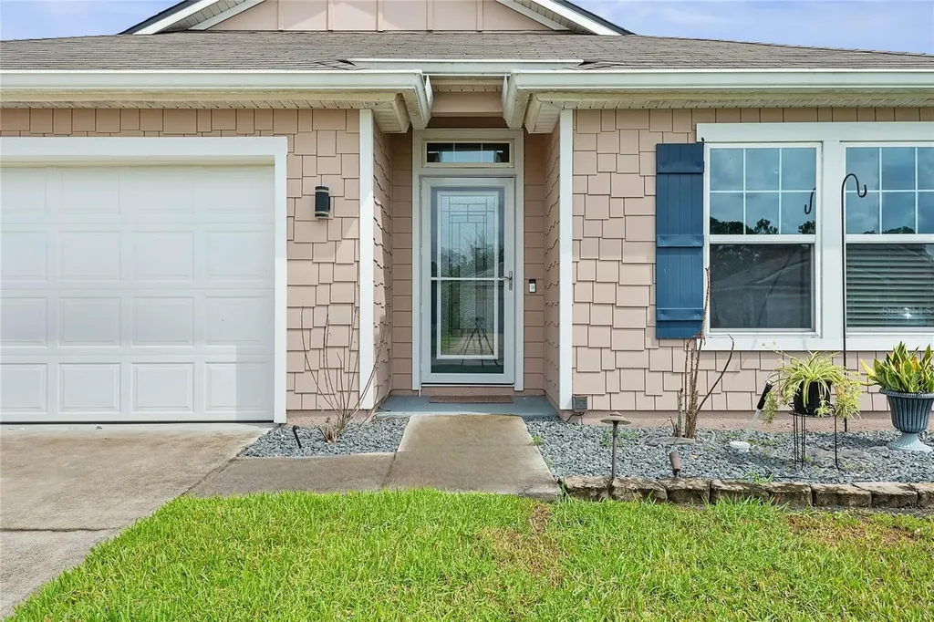 132 Fairway Court Bunnell FL 32110