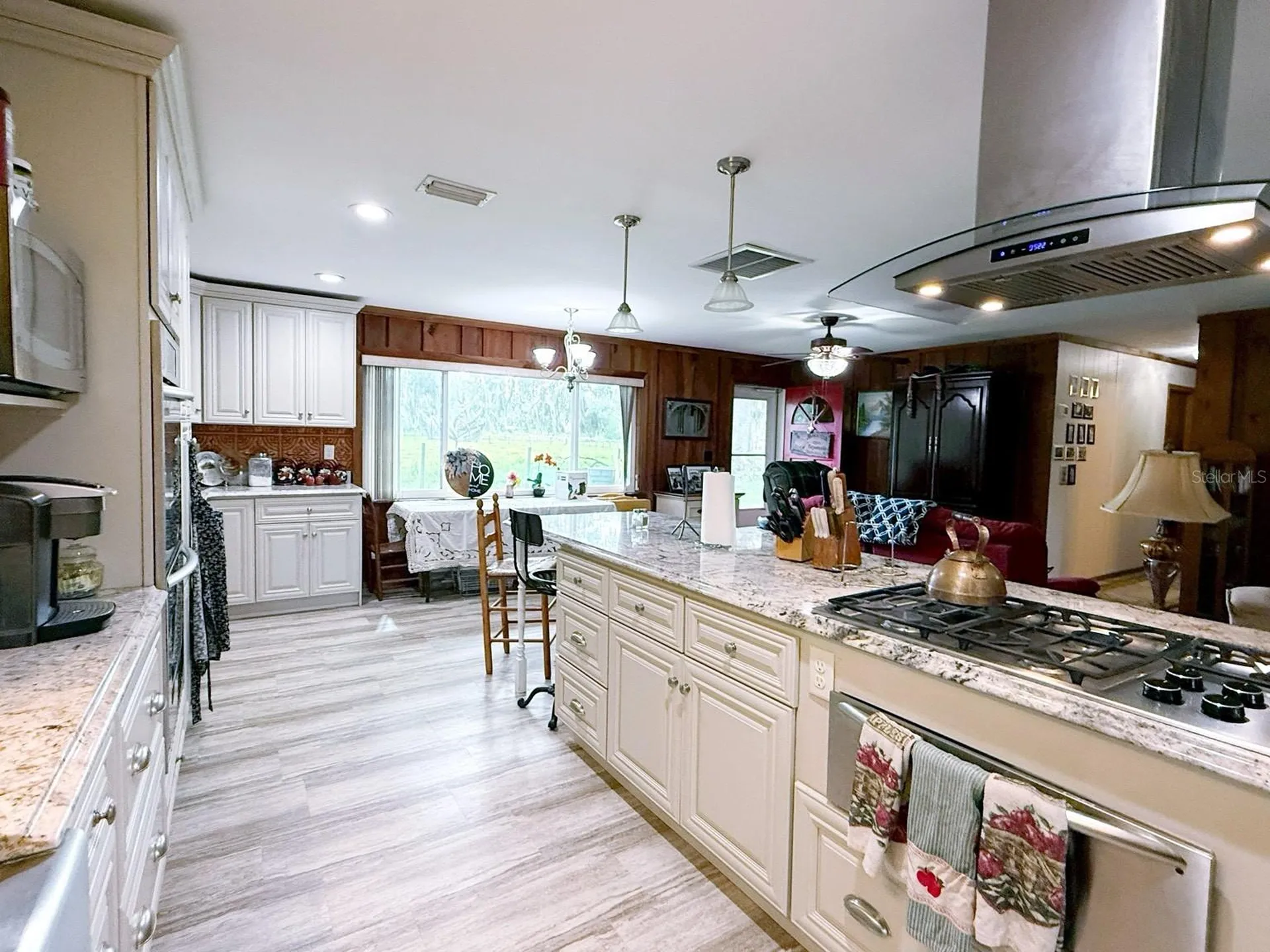 6896 Cr 619 Bushnell FL 33513