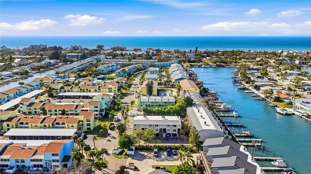 318 Windrush Boulevard Indian Rocks Beach FL 33785