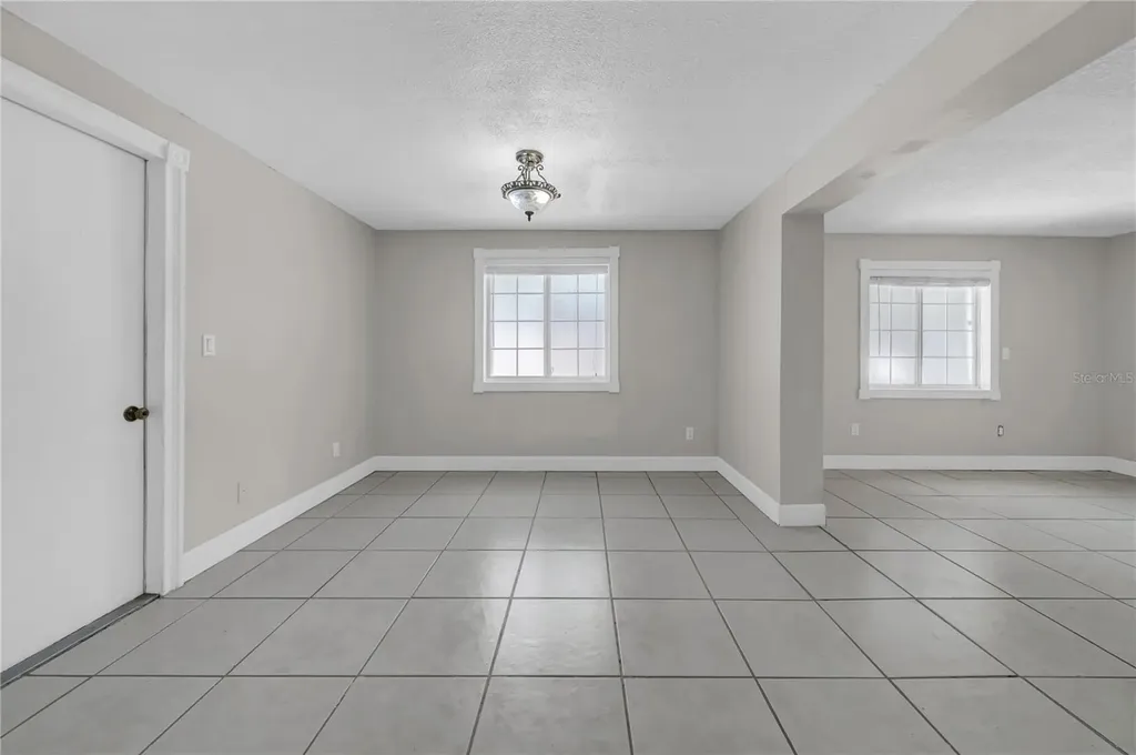 1352 Foxwood Drive Lutz FL 33549