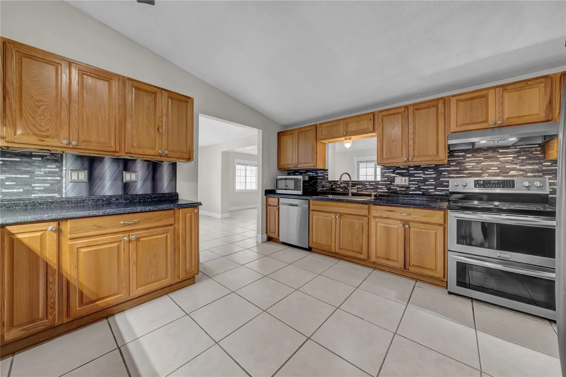 1352 Foxwood Drive Lutz FL 33549