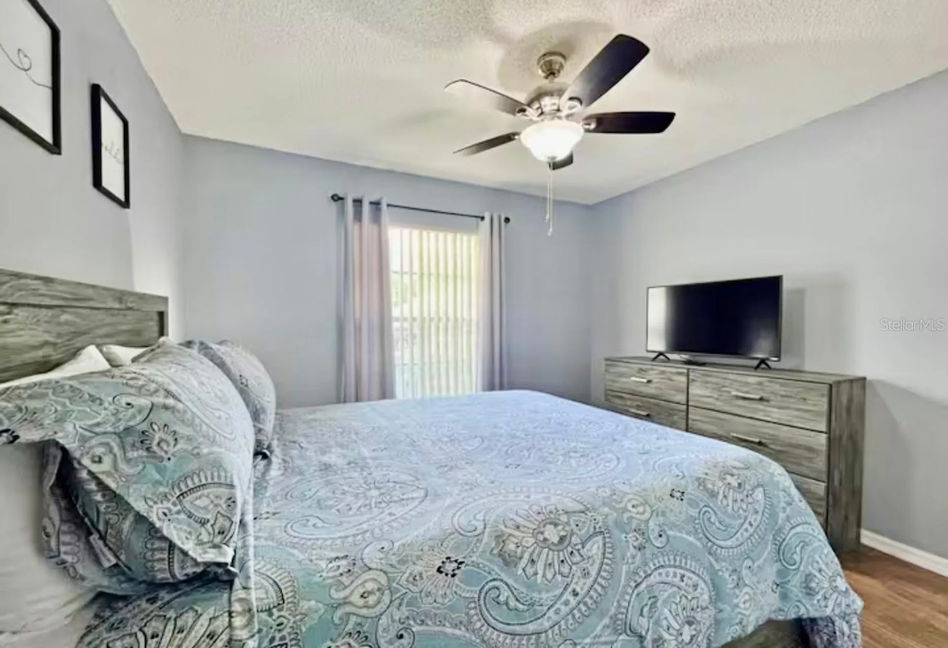 142 Glasgow Court Davenport FL 33897