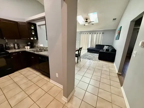 142 Glasgow Court Davenport FL 33897
