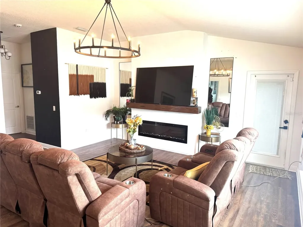 1191 Sabine Lane Kissimmee FL 34759