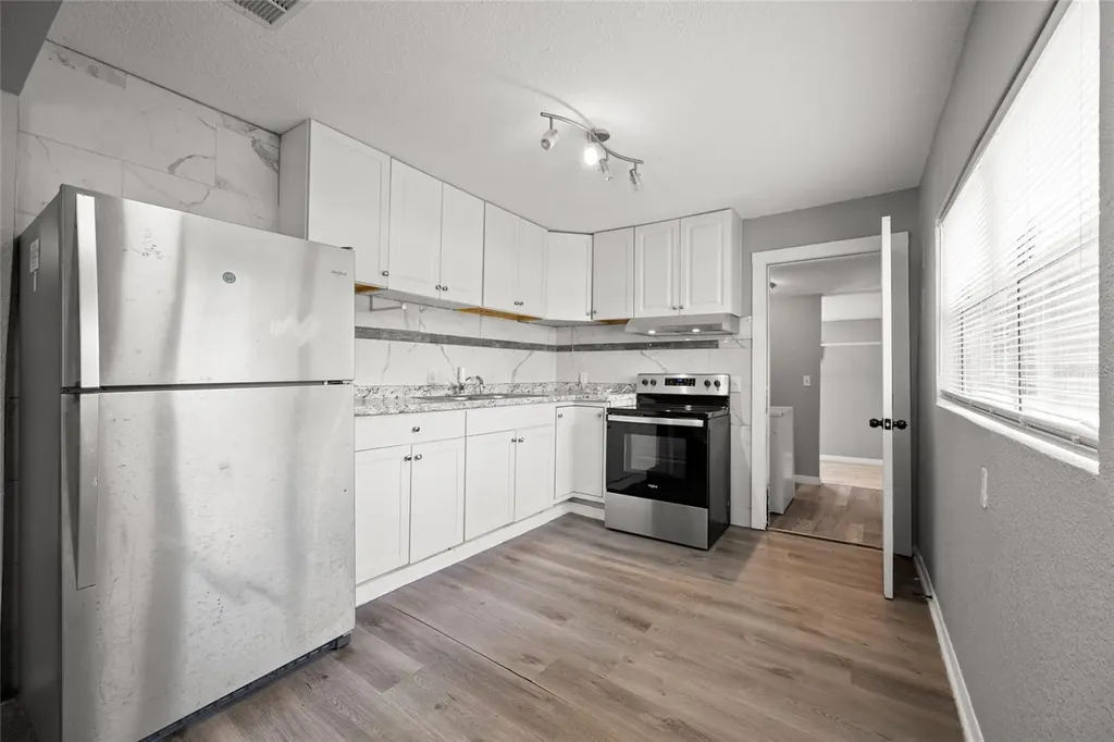 605 S S Disston Avenue Tarpon Springs FL 34689