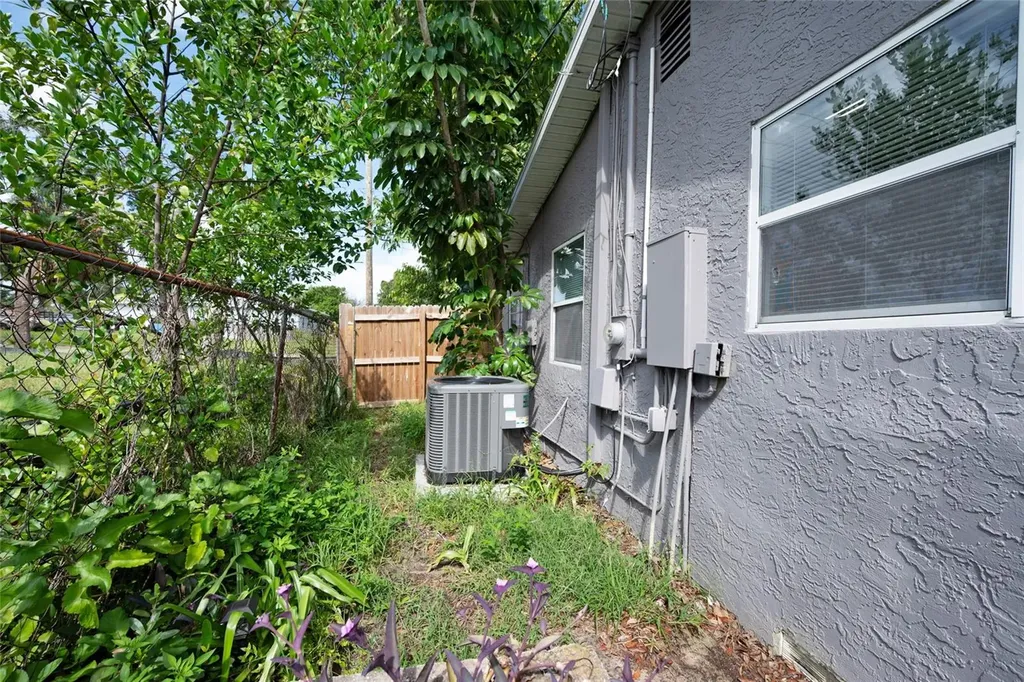 605 S S Disston Avenue Tarpon Springs FL 34689