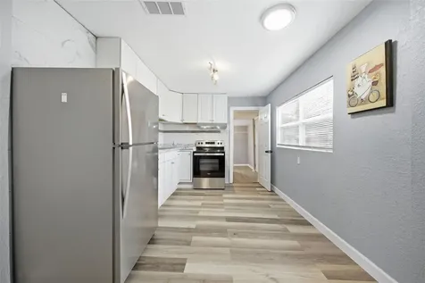 605 S S Disston Avenue Tarpon Springs FL 34689