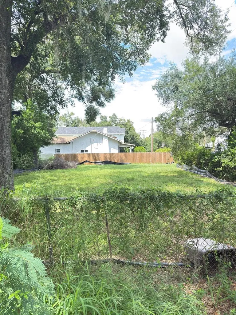 804 E Knollwood Street Tampa FL 33604