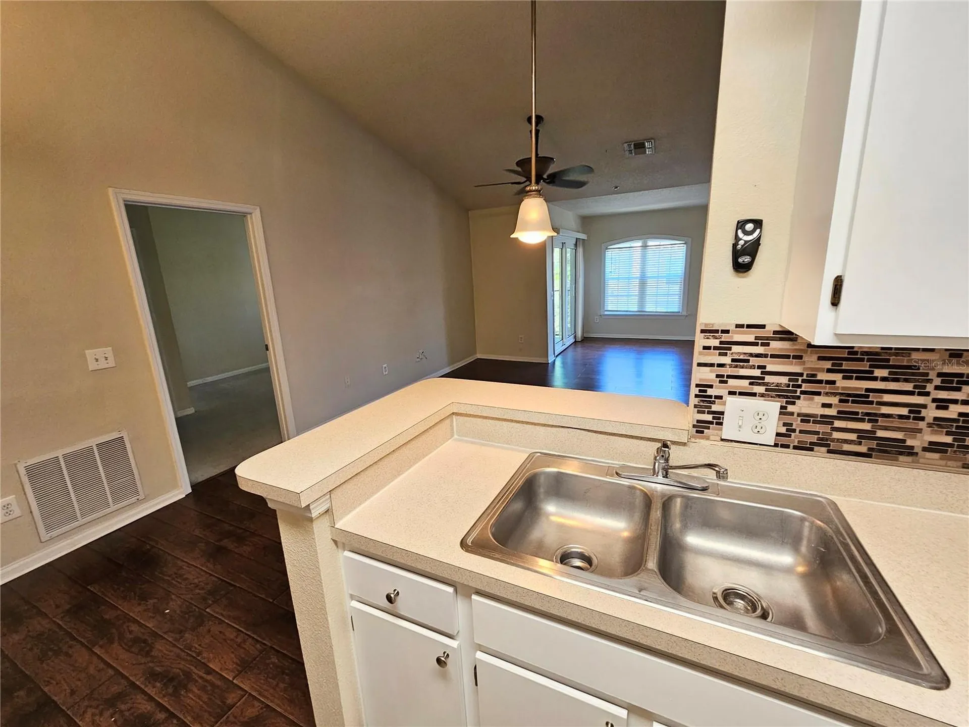 6548 Swissco Drive Orlando FL 32822