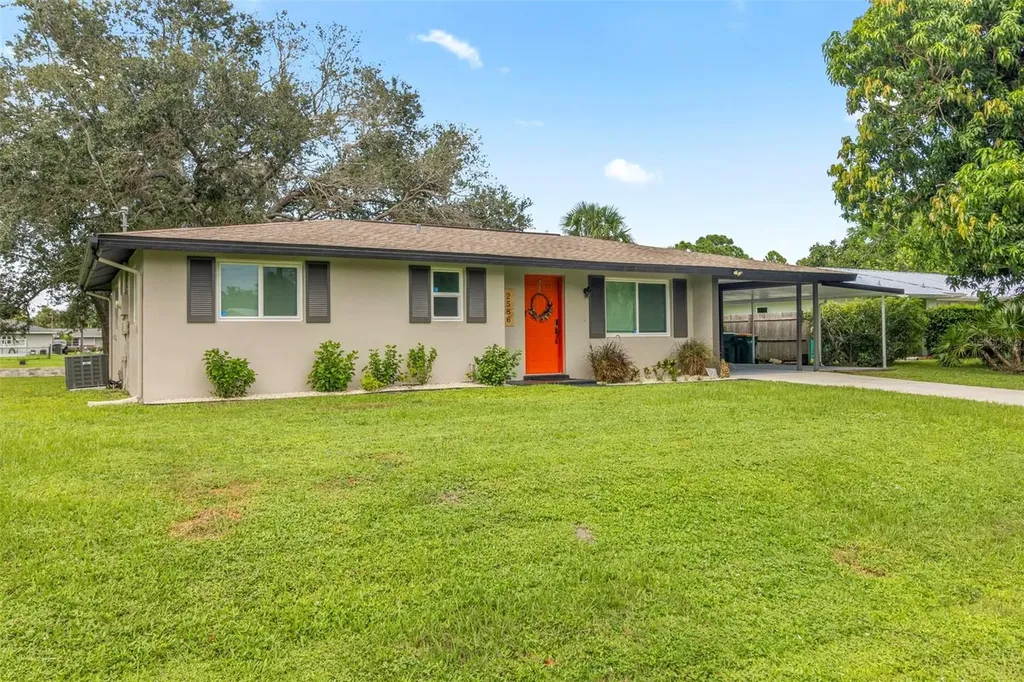 2586 Auburn Boulevard Port Charlotte FL 33948